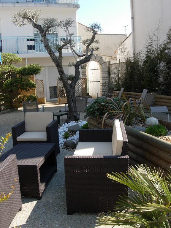 Hotel Colinette Saint-Georges-de-Didonne Exterior foto